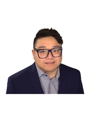 CHRIS CHOI