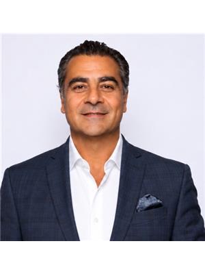Arash Yazdi