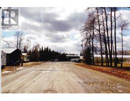 Kitchen of 9195 BUCKHORN LAKE ROAD · Prince George, BC