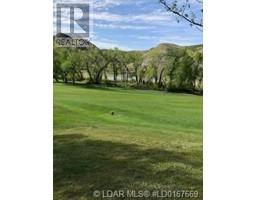 280 Canyon Boulevard W, Lethbridge, AB T1K6V1 Photo 2