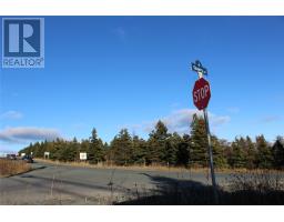 1068-1106 Torbay Road thumbnail 3