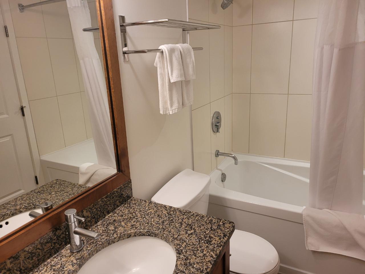 #244 4200 LAKESHORE Drive - 14