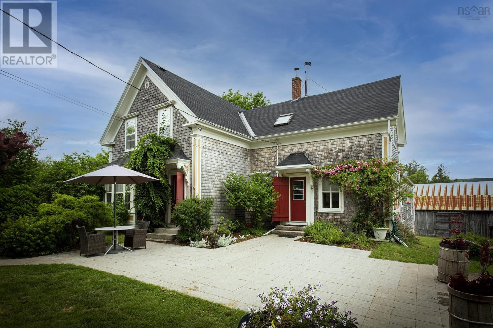 2695 Highway 201, Tupperville House For Sale MLS 202307653 Ovlix