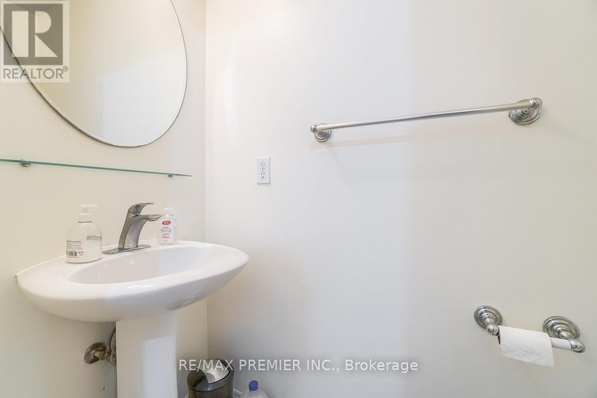 193 ROXBURY STREET - 16