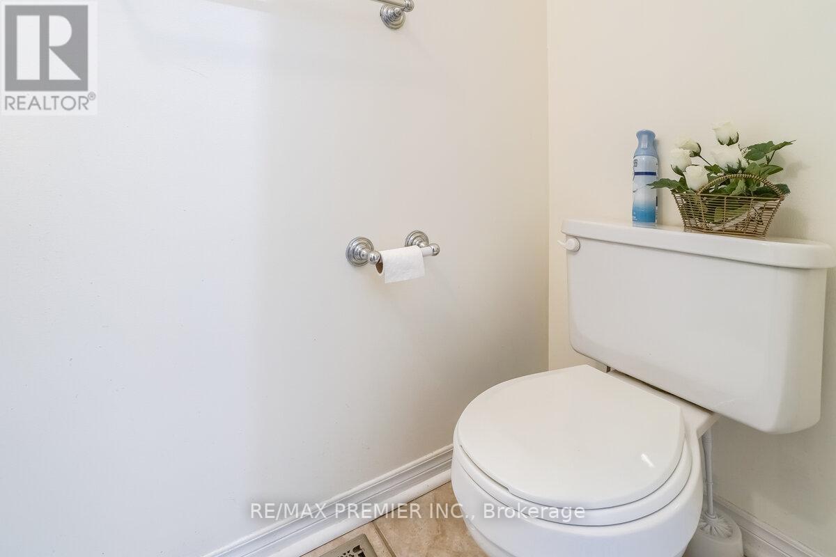 193 ROXBURY STREET - 17