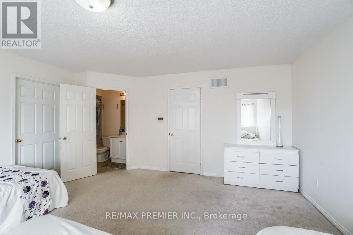 193 ROXBURY STREET - 21
