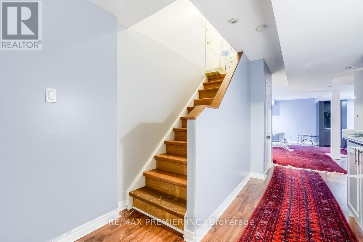193 ROXBURY STREET - 28