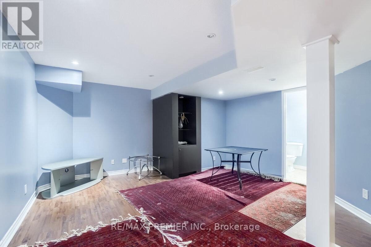 193 ROXBURY STREET - 31
