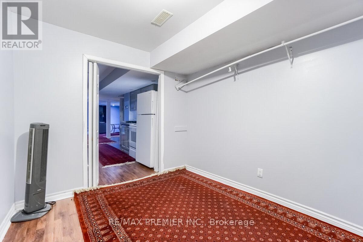193 ROXBURY STREET - 33