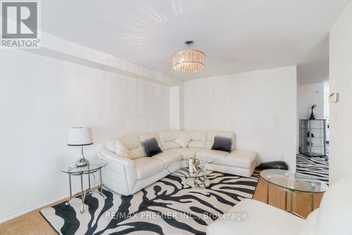 193 ROXBURY STREET - 7