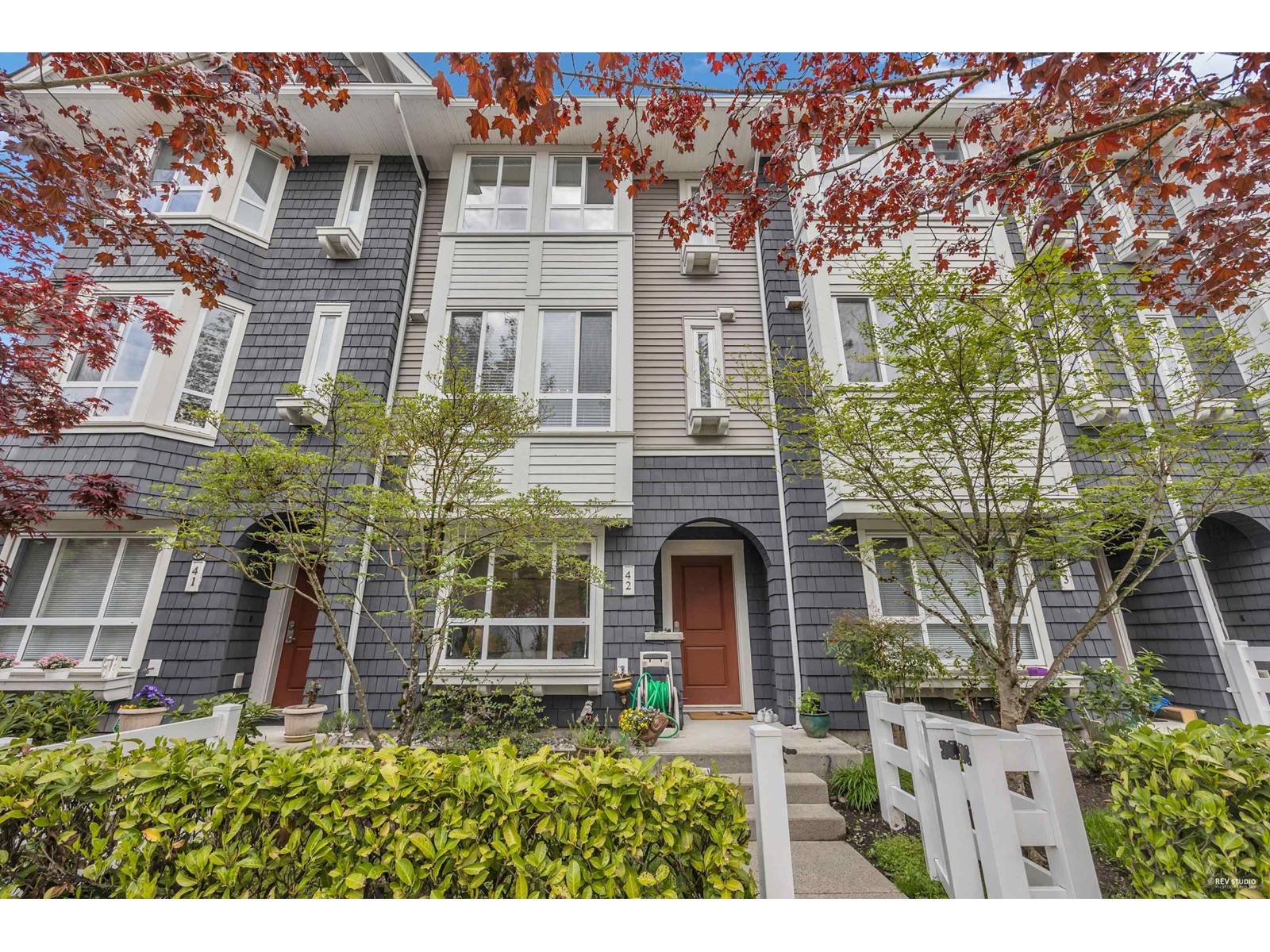 42 2418 Avon Place, Port Coquitlam House For Sale MLS r2778429 Ovlix