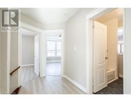 12 Senator Avenue, Hamilton, ON L8L1Z4 Photo 6
