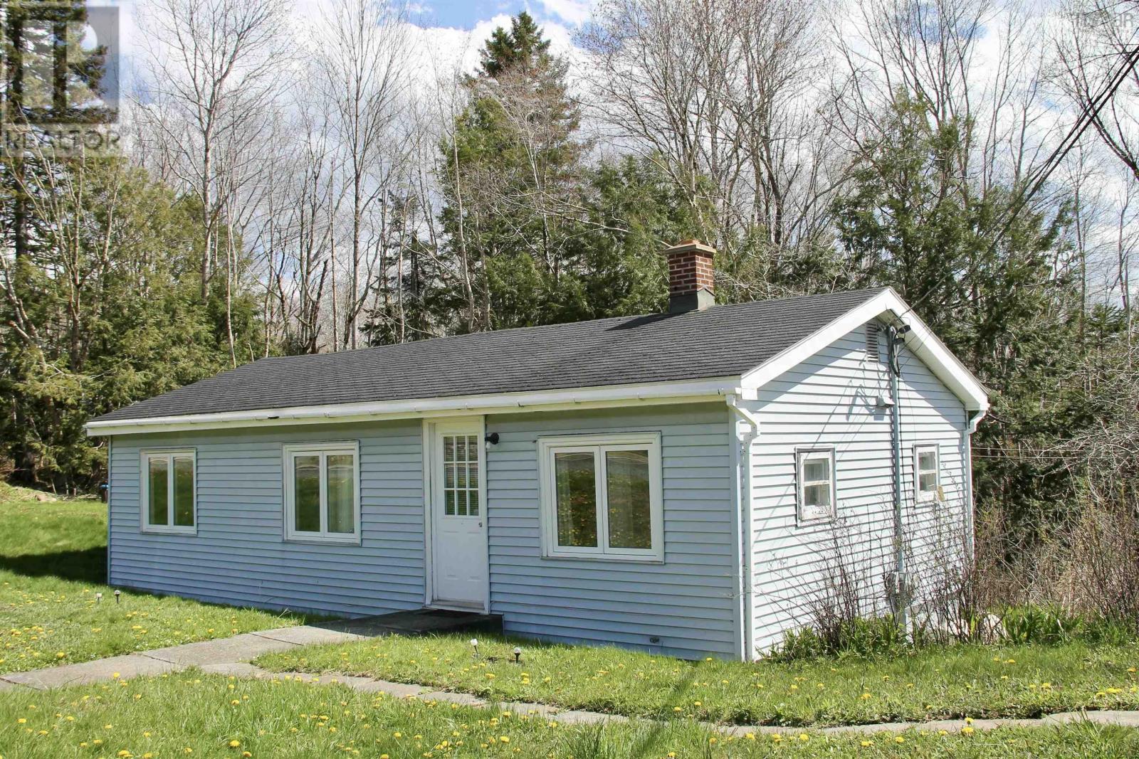 1001 Fall River Road, Fall River House For Sale MLS 202309326 Ovlix