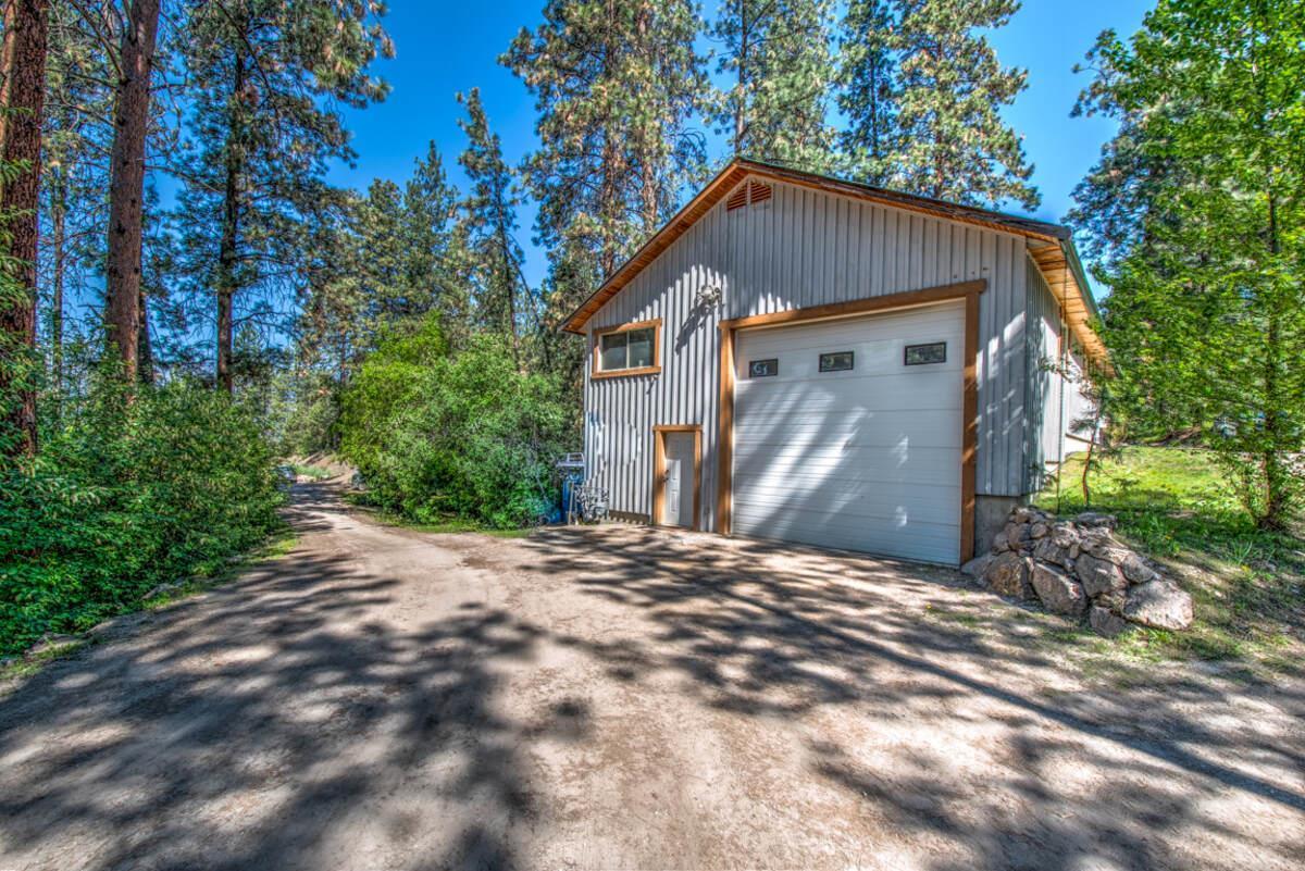  17142 Commonage Road, Lake Country