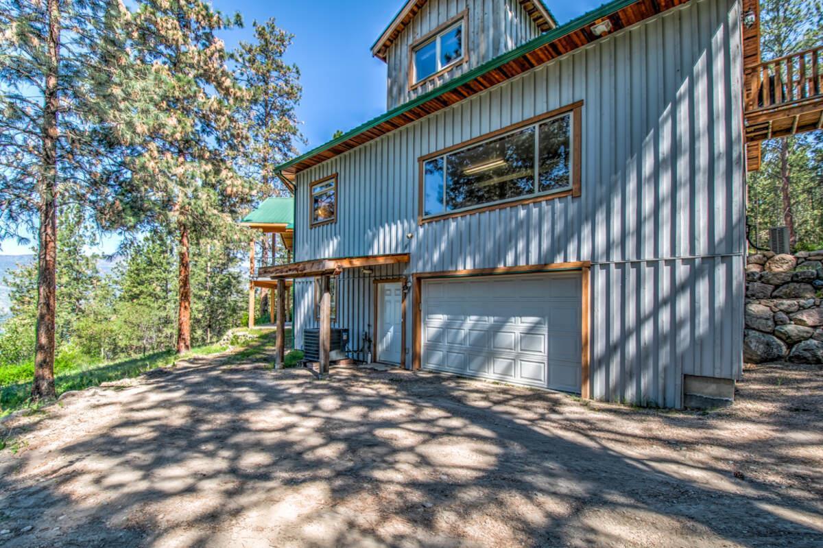  17142 Commonage Road, Lake Country