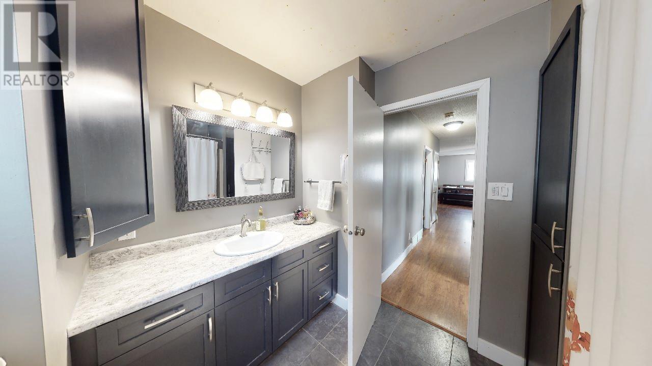 10311 105 AVENUE, Fort St. John, BC V1J 2M5 MLSR2782700