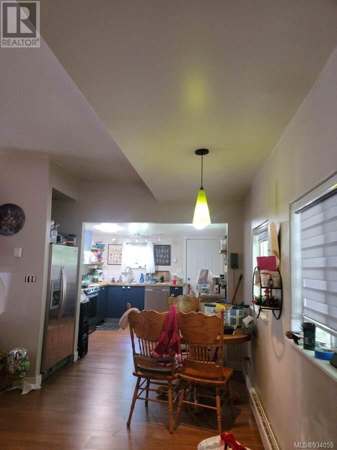 Photo 48 of 1586 Mckibbon Rd N, Errington BC