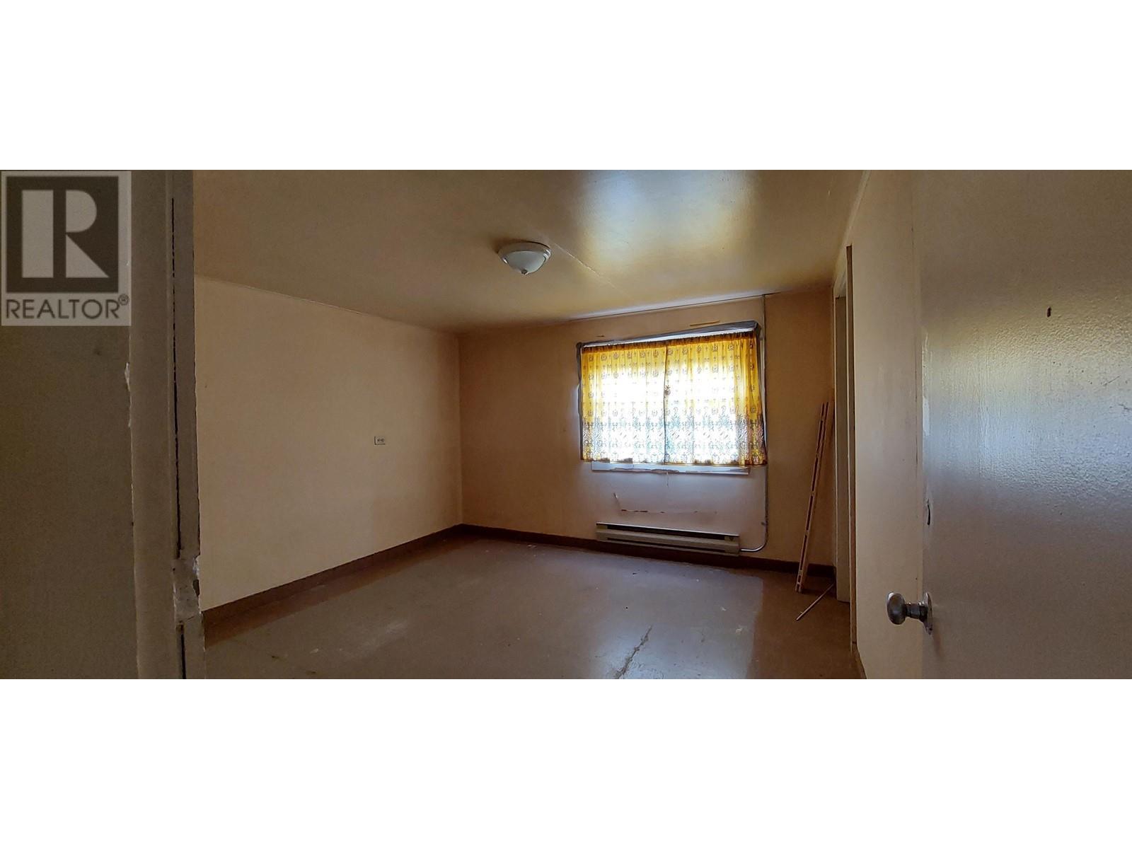 2335 MACKENZIE 20 HIGHWAY - 29