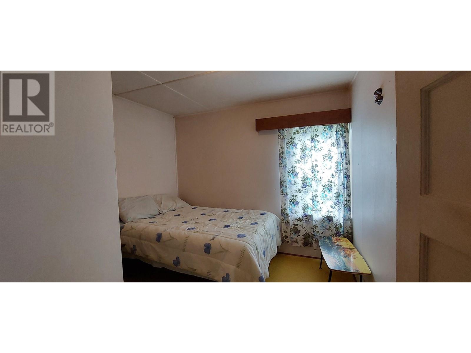 2335 MACKENZIE 20 HIGHWAY - 20