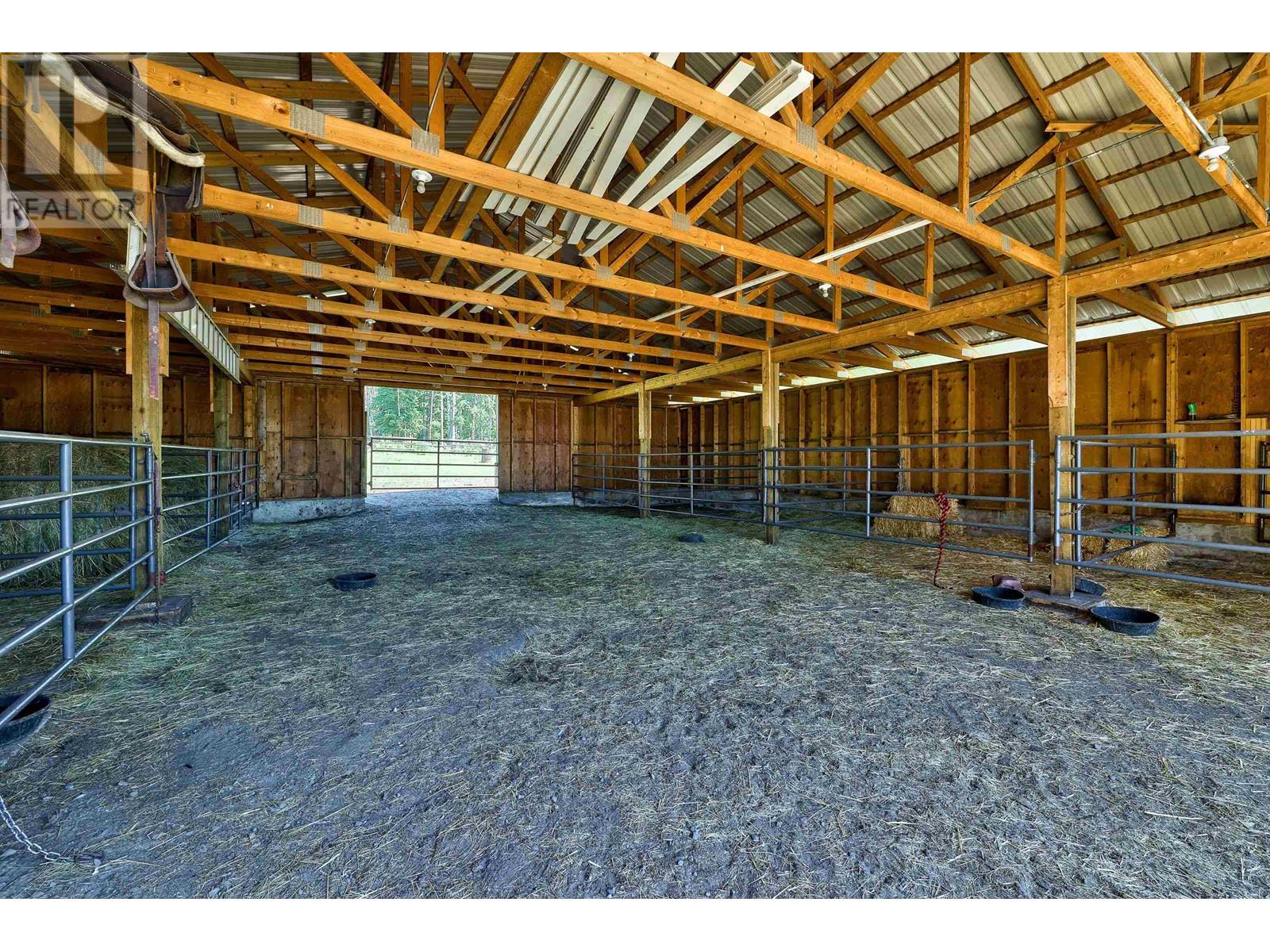 7915 MACHETE LAKE ROAD - 32