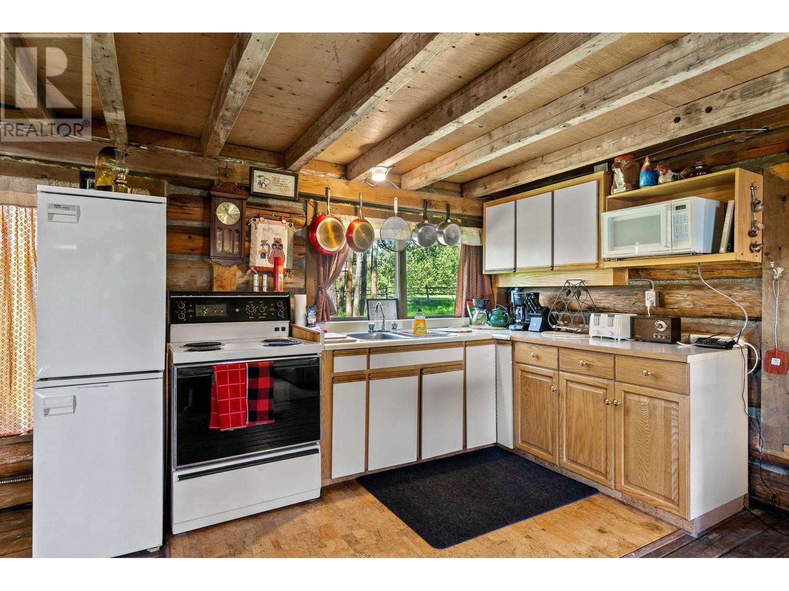7915 MACHETE LAKE ROAD - 29