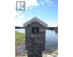 13-15 Mountain Crescent thumbnail 2