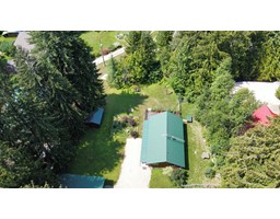 436 BAYVIEW ROAD, Nakusp