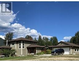 5920 WIKKI-UP CREEK FS ROAD, Barriere