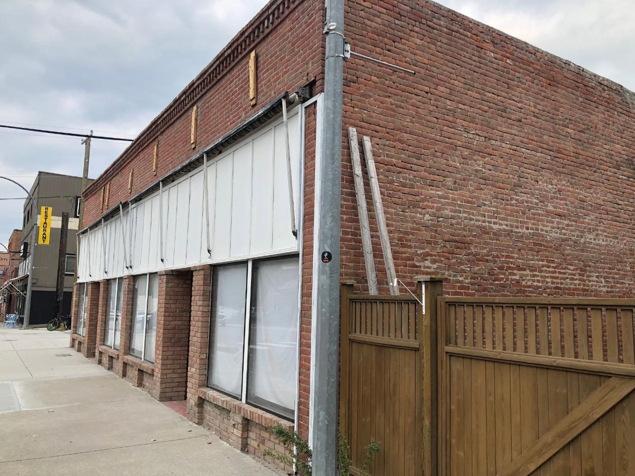 302 Copper Avenue S, Greenwood