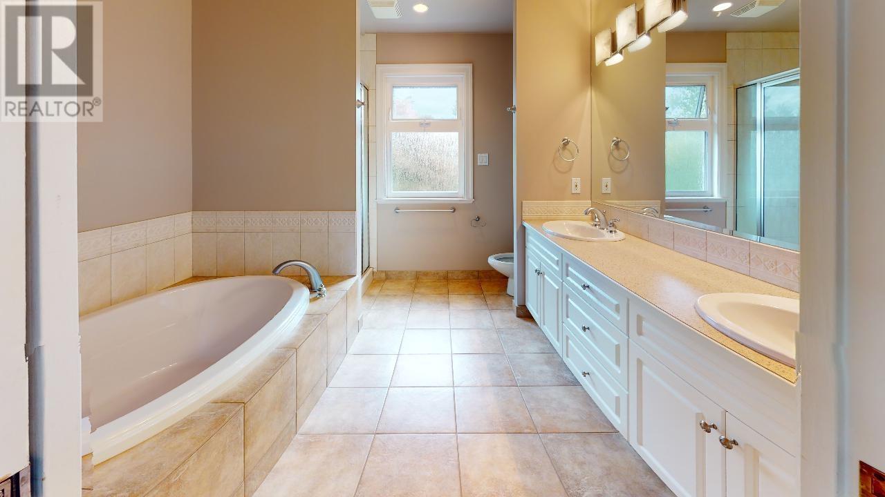 3351 POINT AVENUE, Richmond real estate listing R2805707