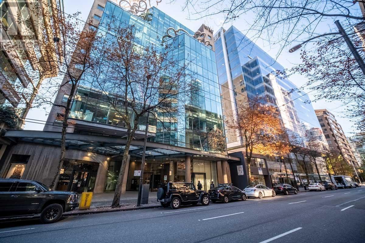719 938 HOWE STREET, Vancouver