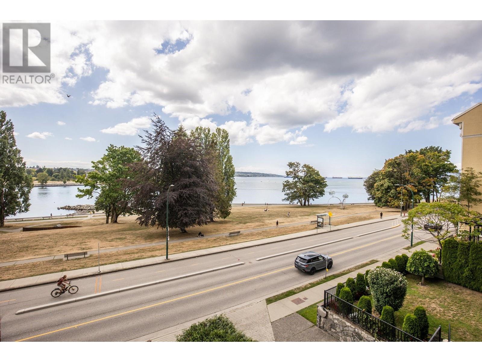 402 1419 Beach Avenue, Vancouver