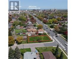 23 Centennial Parkway S, Stoney Creek, ON L8G2C1 Photo 2