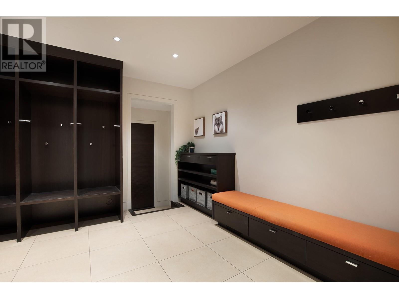 6483 BALSAM WAY, Whistler real estate listing R2814491