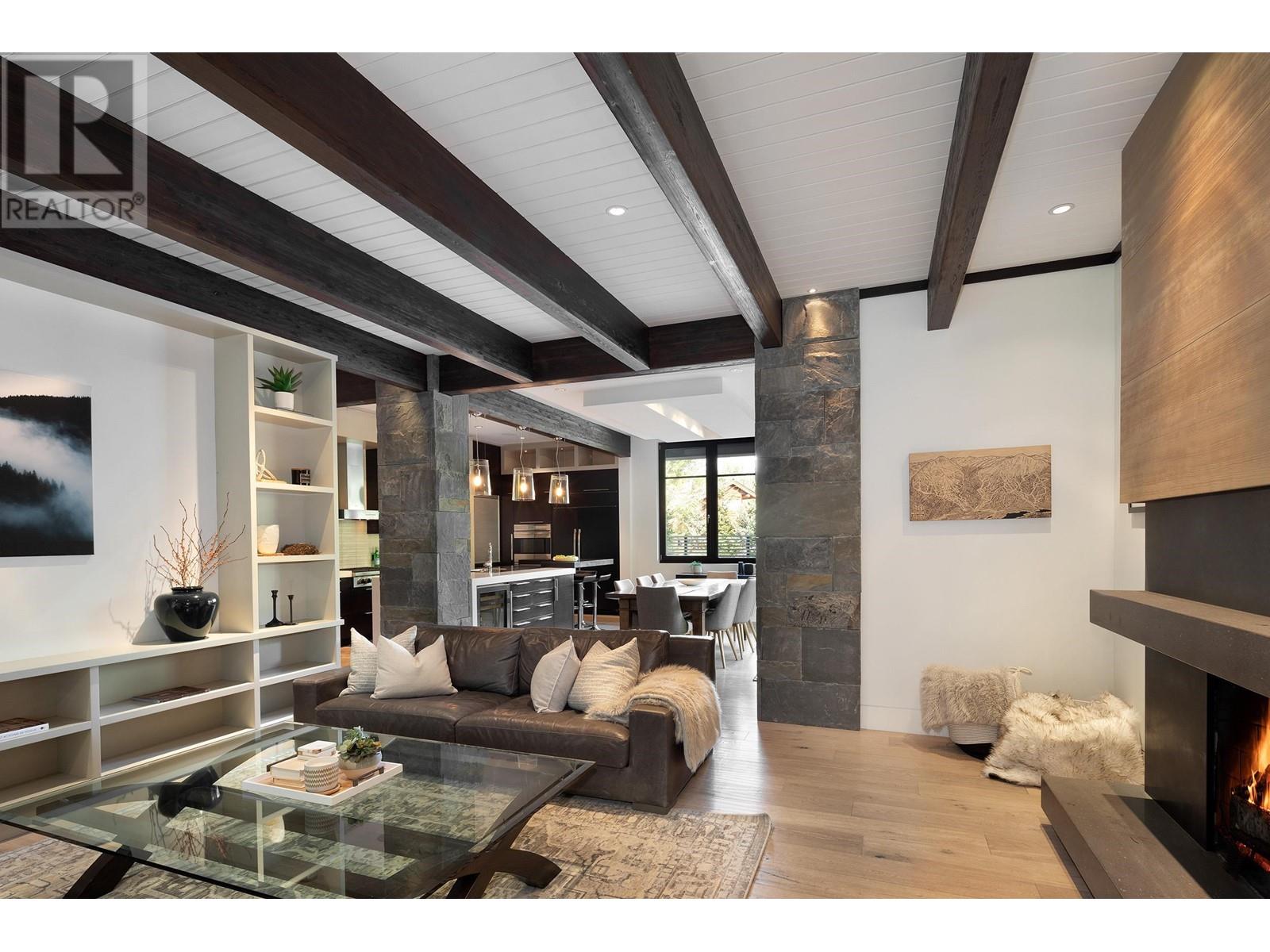 6483 BALSAM WAY, Whistler real estate listing R2814491