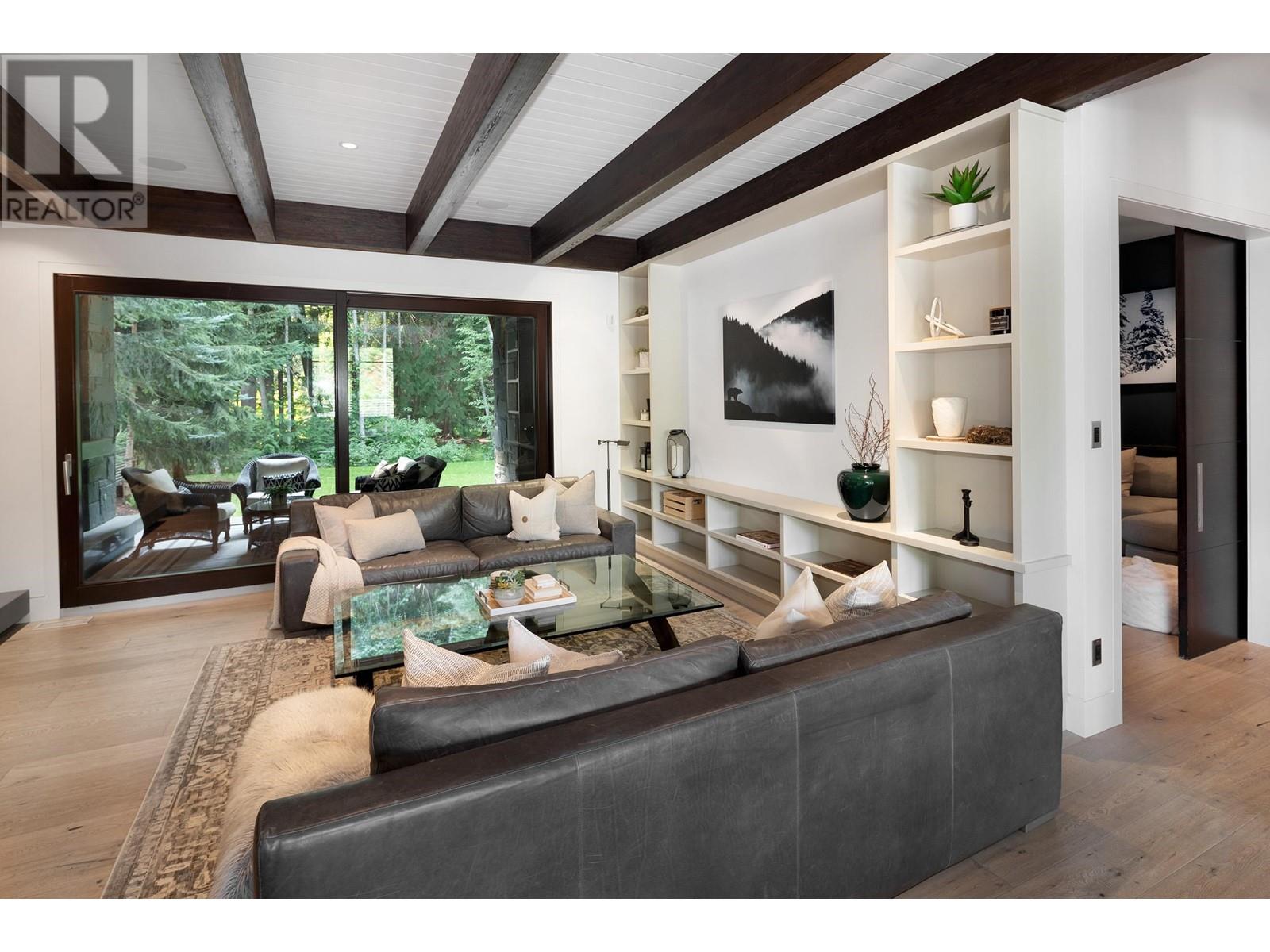 6483 BALSAM WAY, Whistler real estate listing R2814491