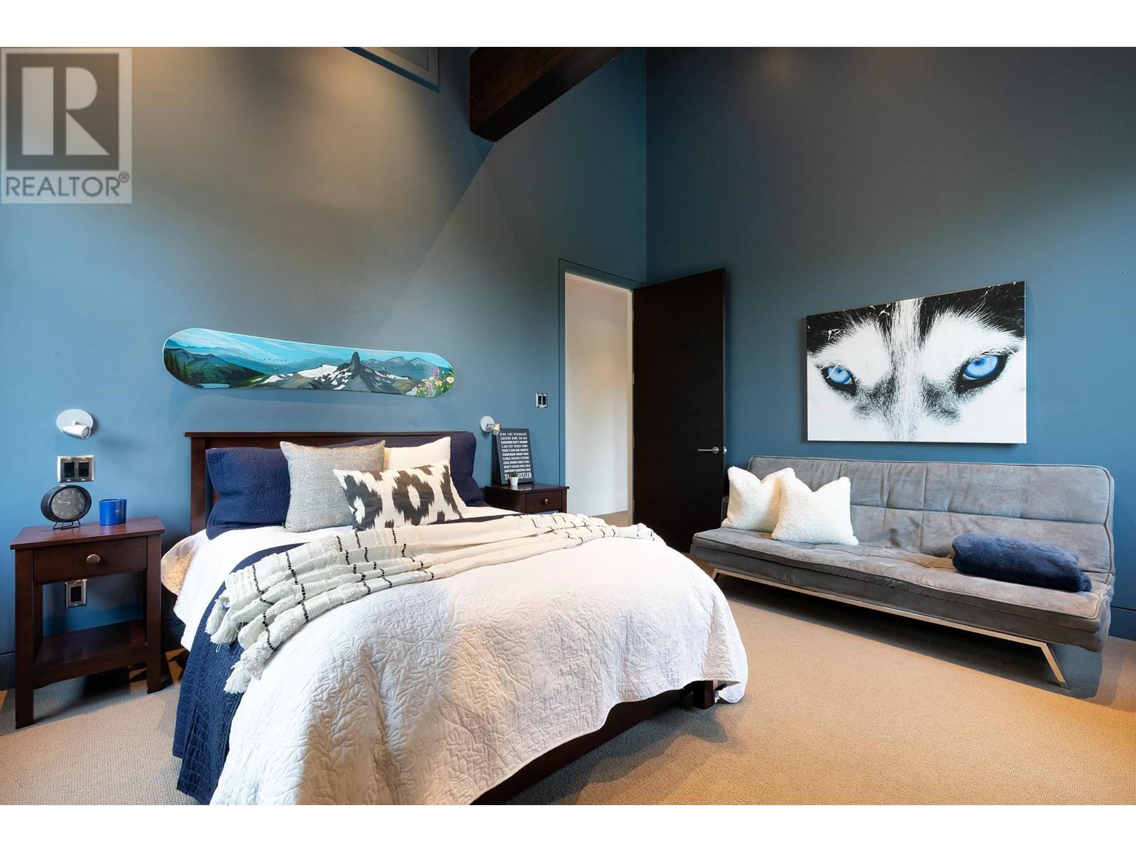 6483 BALSAM WAY, Whistler real estate listing R2814491