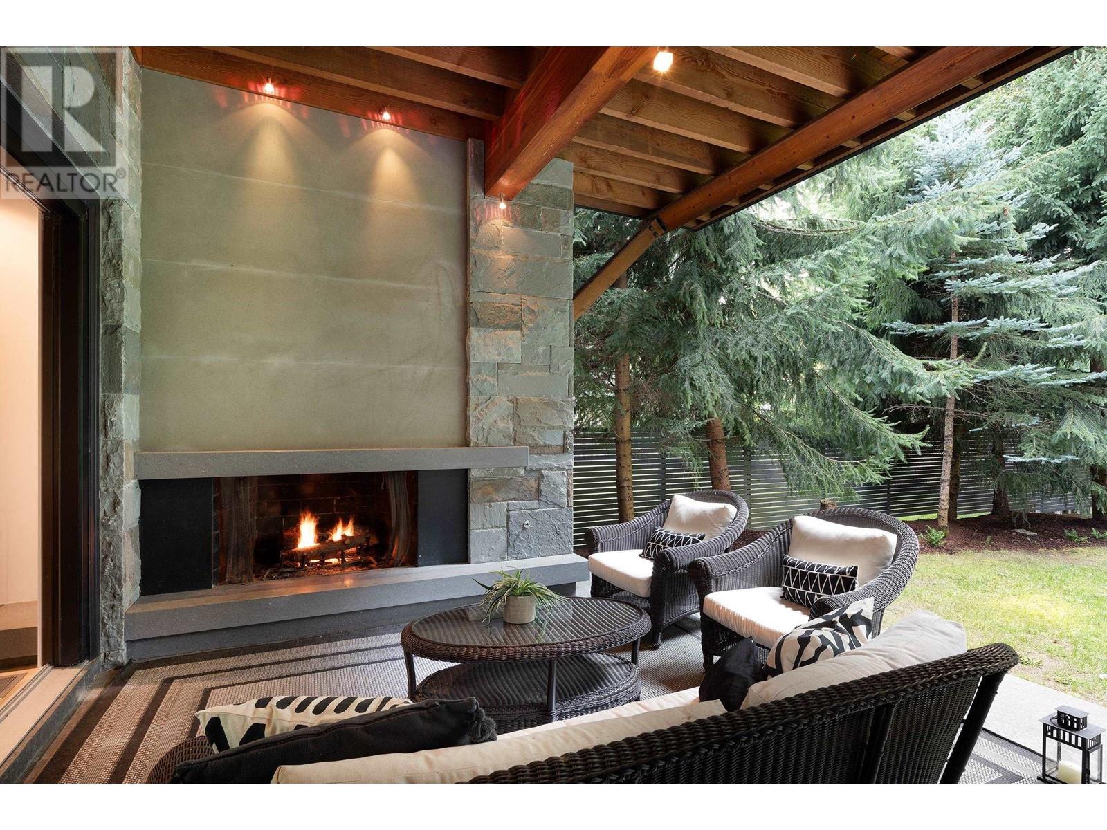 6483 BALSAM WAY, Whistler real estate listing R2814491