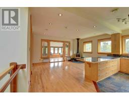 2247 Boom Siding Road thumbnail 3