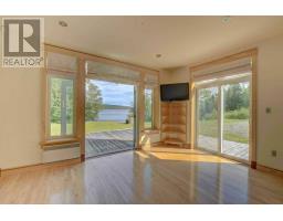 2247 Boom Siding Road thumbnail 9