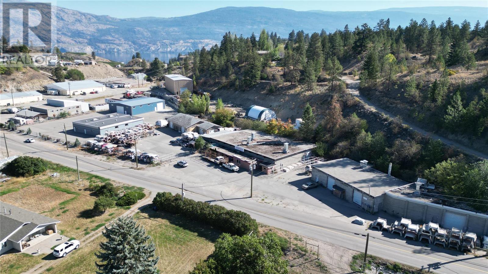  17601 Bentley Road, Summerland