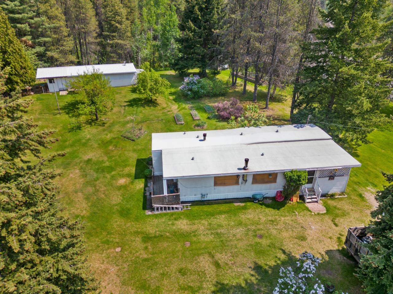 886 WATERLOO ROAD, Castlegar