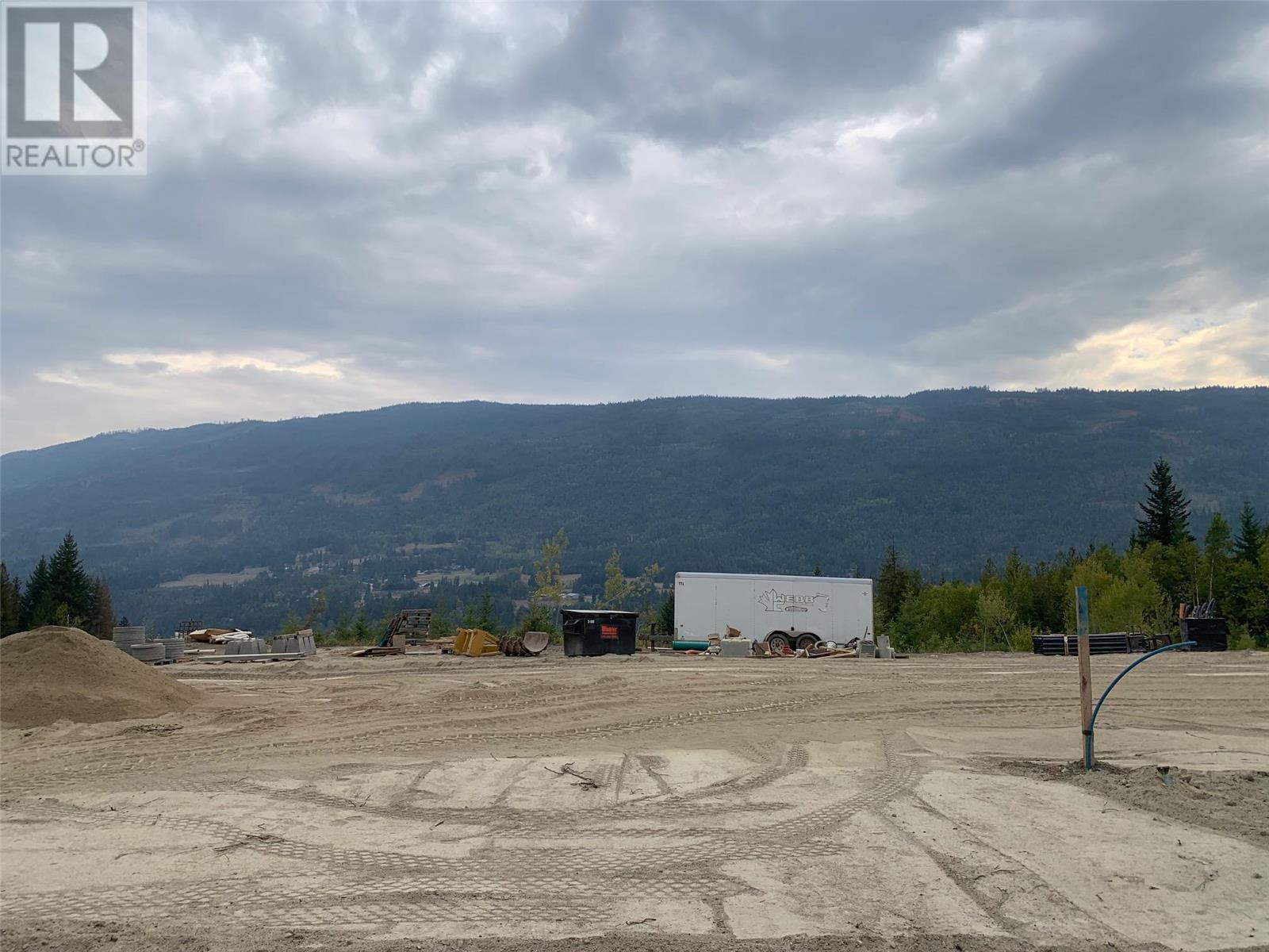 PL5 6810 Park Hill Road Road Northeast, Salmon Arm