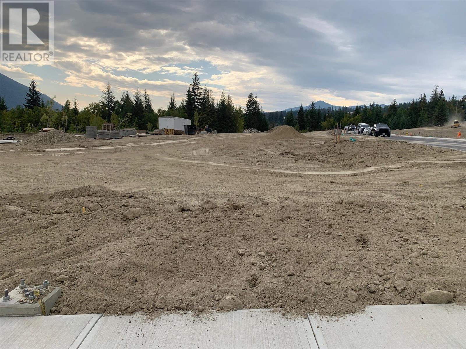 PL7 6810 Park Hill Road Road Northeast, Salmon Arm