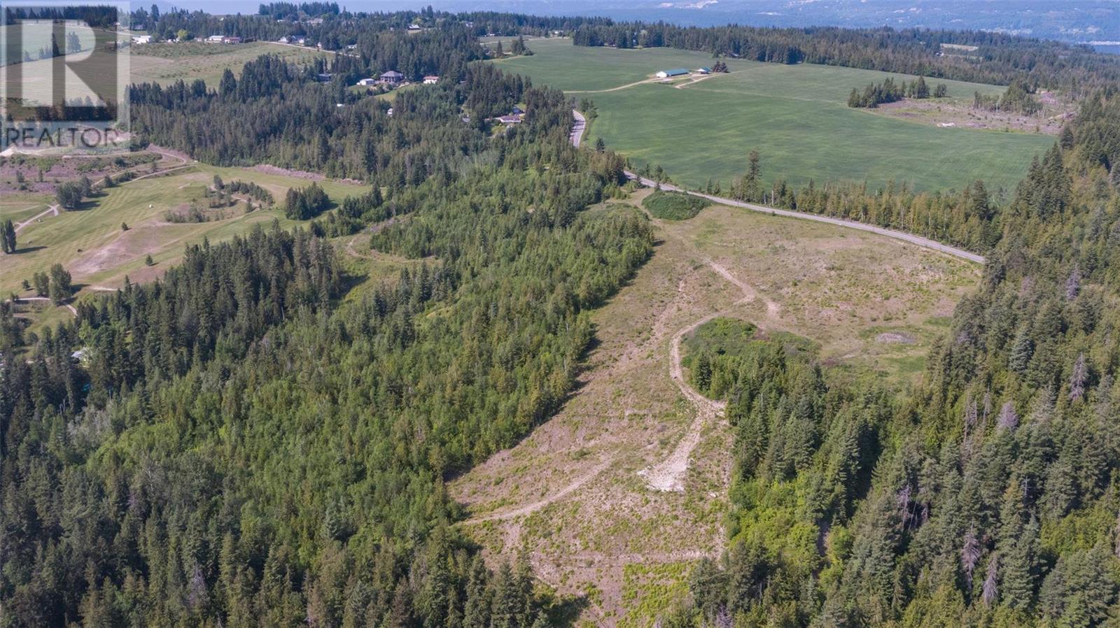 PL7 6810 Park Hill Road Road Northeast, Salmon Arm