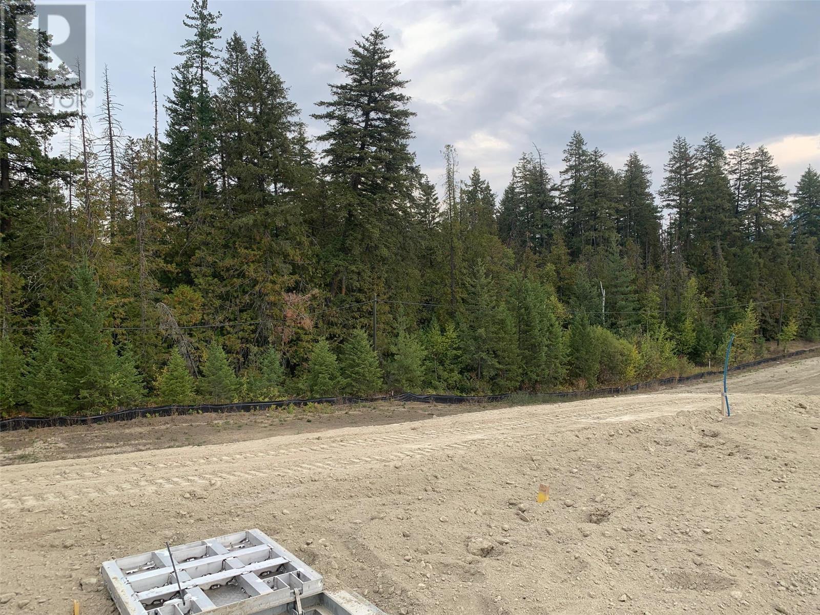 PL7 6810 Park Hill Road Road Northeast, Salmon Arm