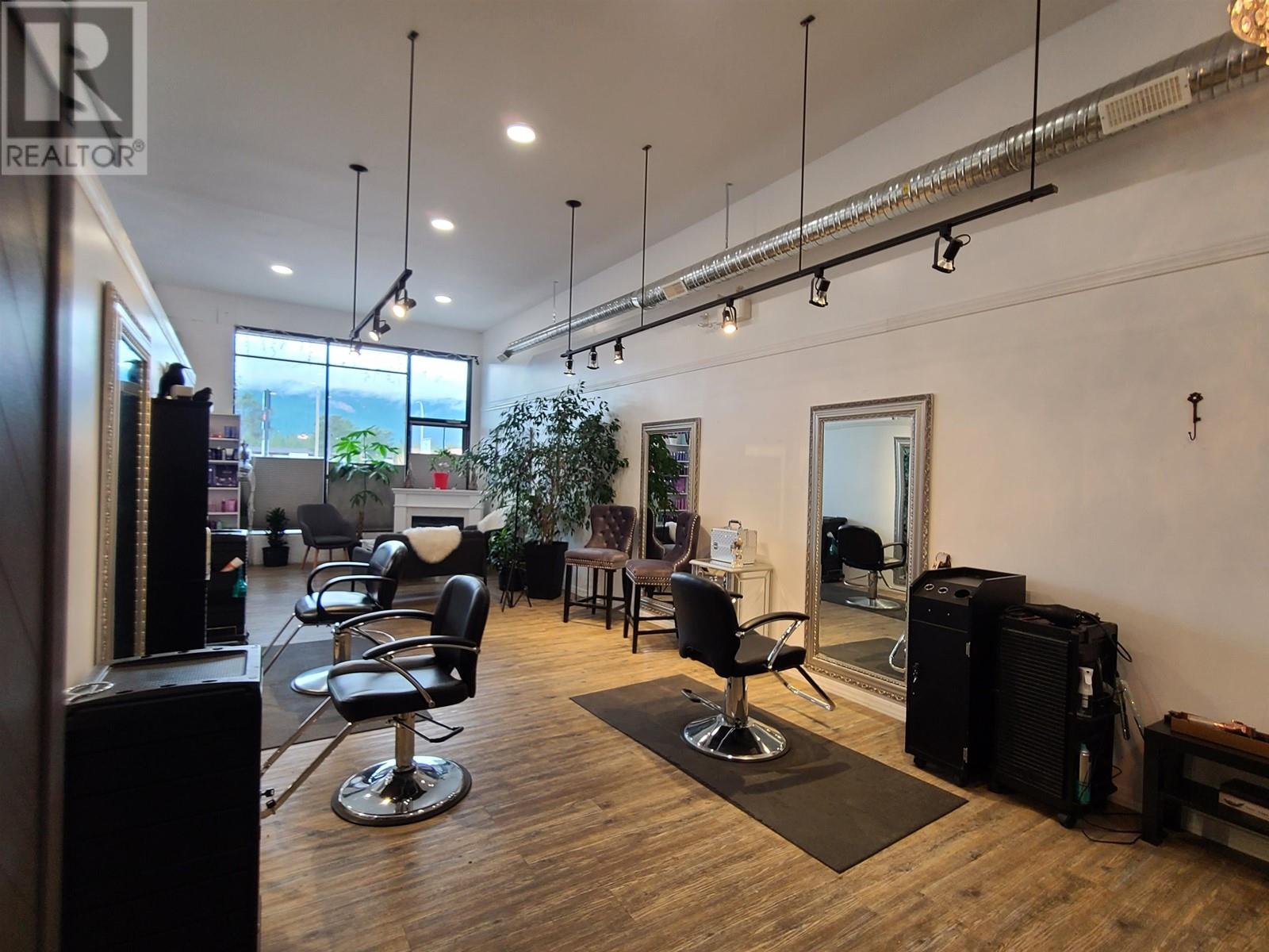 7 1500 7TH AVENUE, Valemount