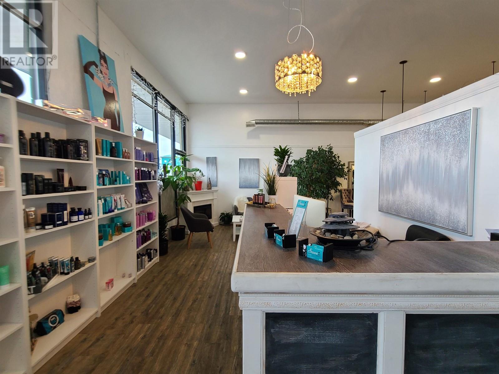 7 1500 7TH AVENUE, Valemount