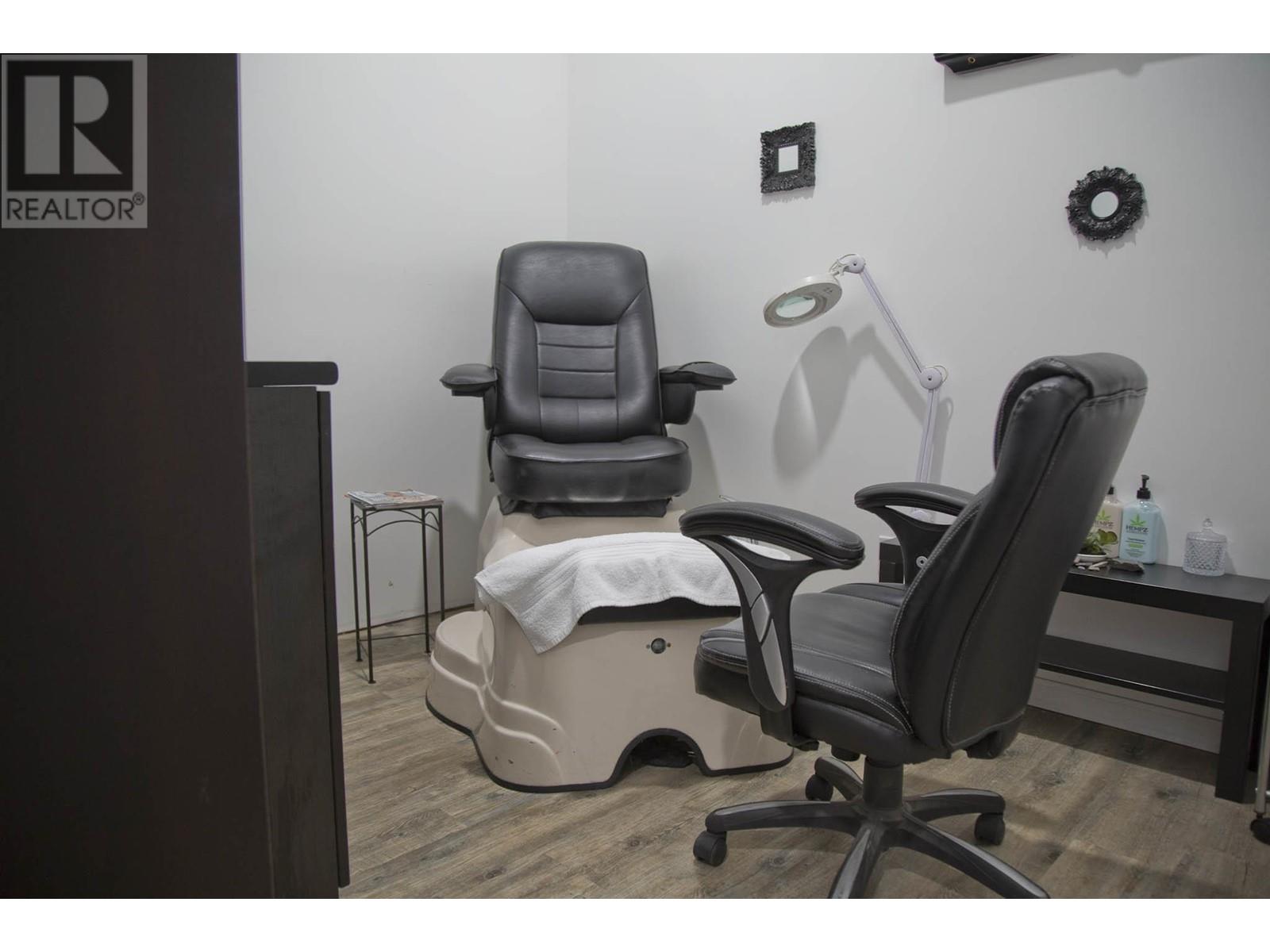 7 1500 7TH AVENUE, Valemount