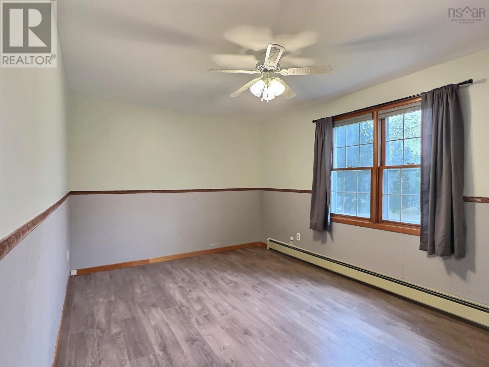 5 HILL Street, Salmon River, NS B2H 5H5 MLS202323486